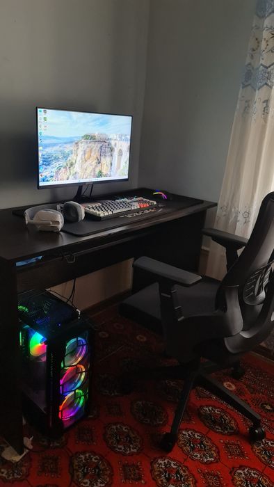 Продаётся мощный игровой компьютер фулл комплектации