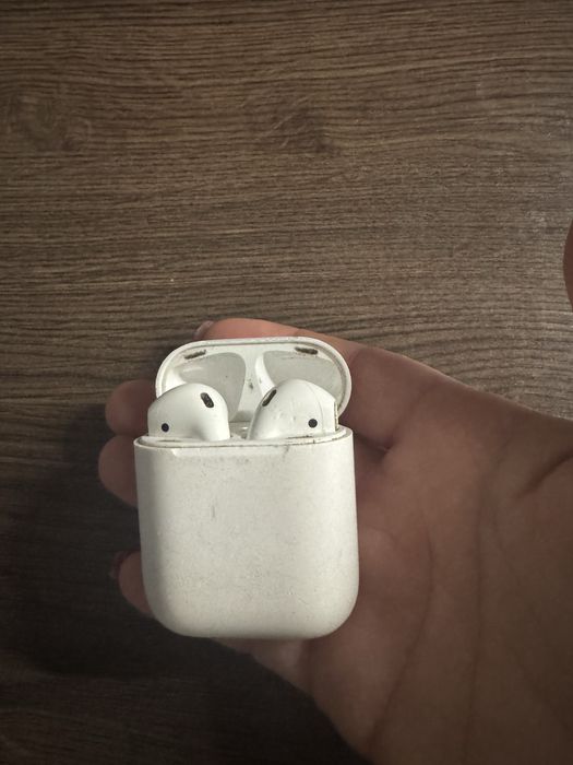 Airpods бели, използвани A1523