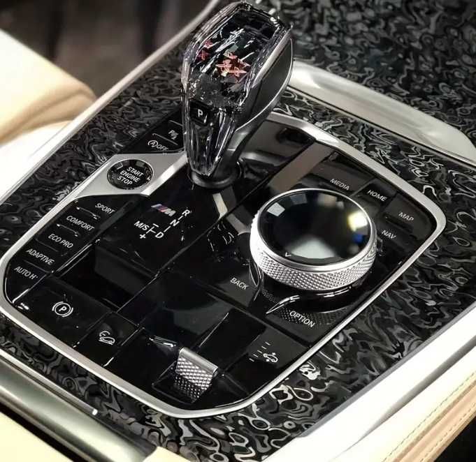 Винил черен "Карбонови нишки"