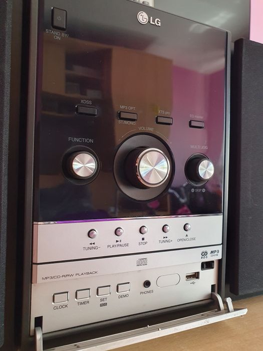 Combina  Lg  usb