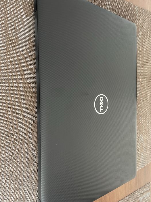 Laptop Dell inspirion 3584