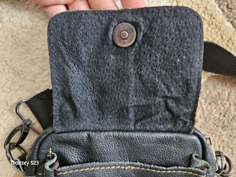 Borseta din piele naturala moale maro cu buzunar