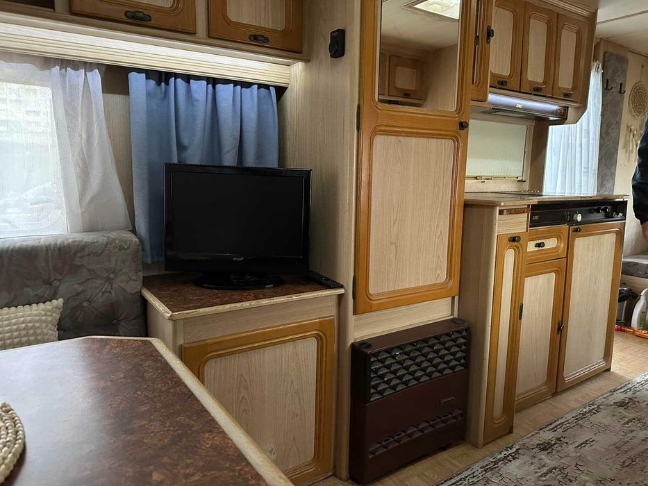 Каравана MUNSTERLAND( MLC) РЕГИСТРИРАНА, 4 спални места, климатик