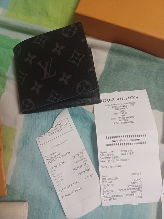 Vand portofel original Louis Vuitton prețul nou a fost 470 €