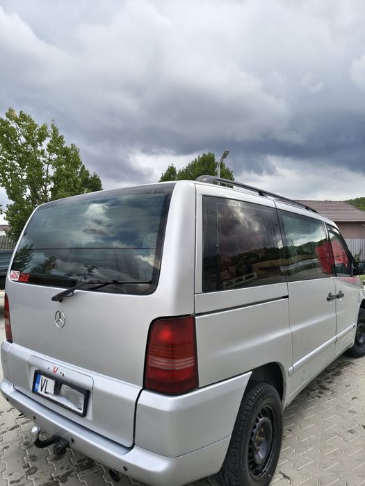 Mercedes-Benz V230TD w638