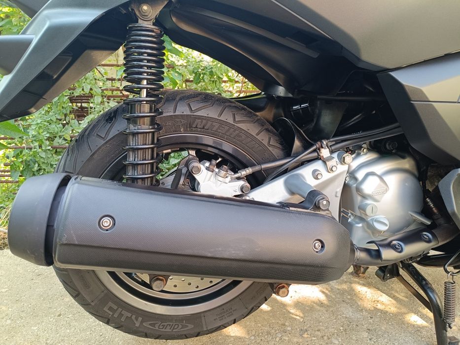 Scuter Yamaha X-max 250 abs