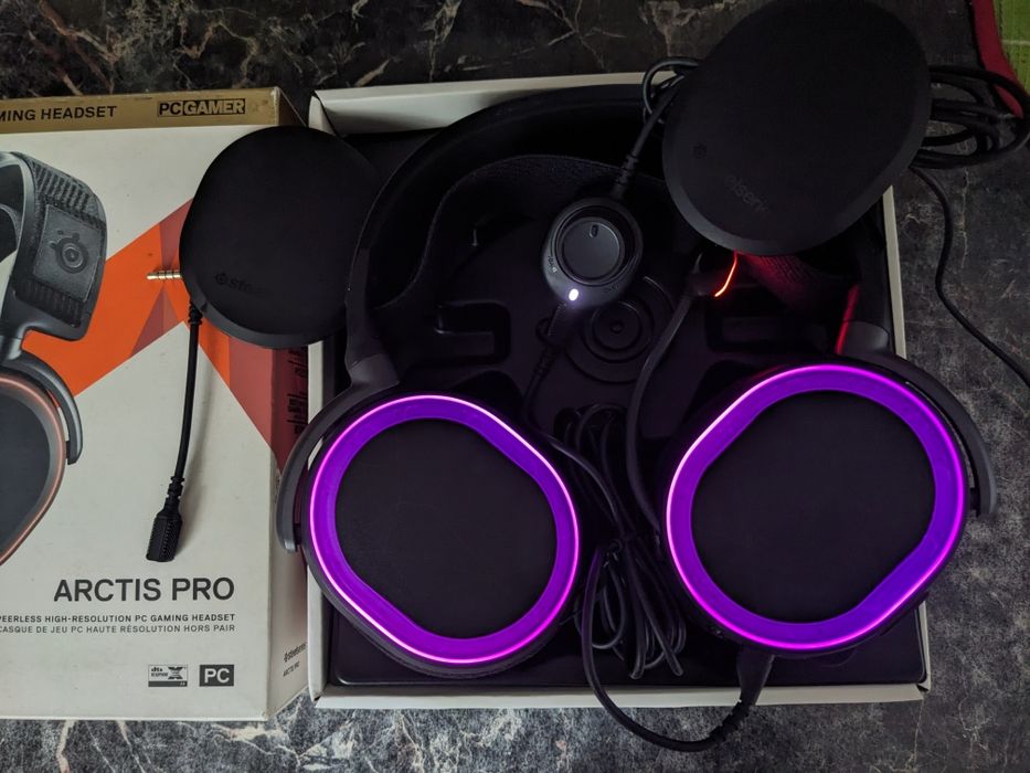 Steelseries Arctis Pro наушники