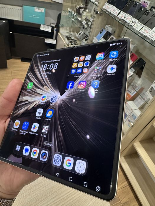 Honor Magic V5 512gb / 16gb ram