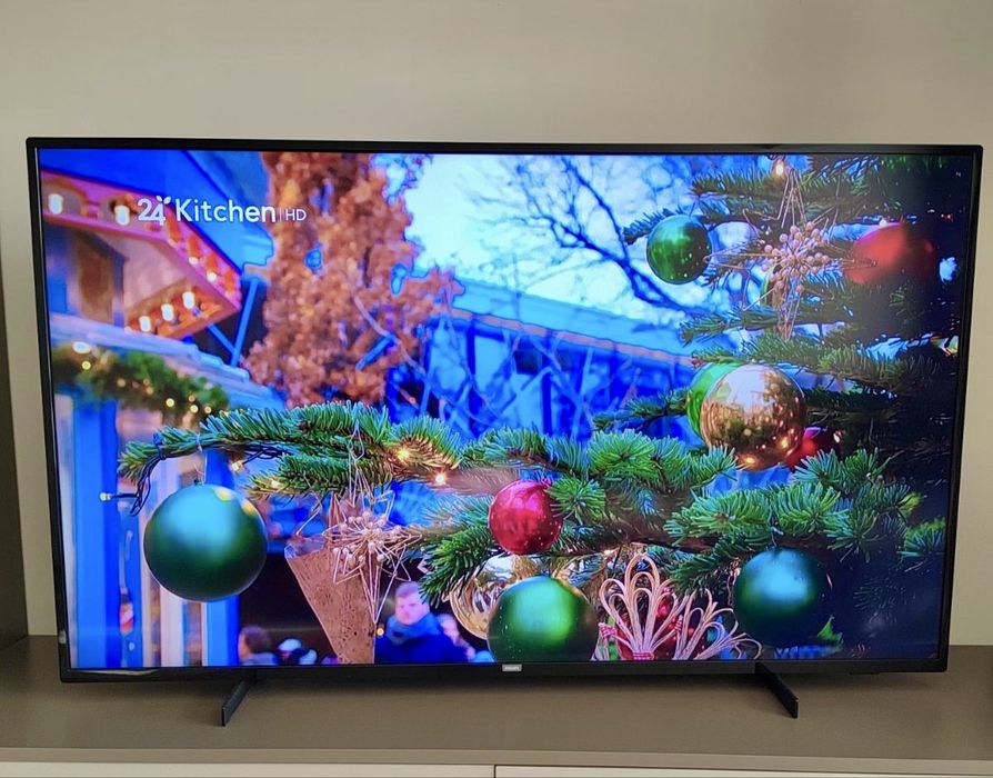 Philips 58’’ Ултратънък 4K UHD LED смарт телевизор
