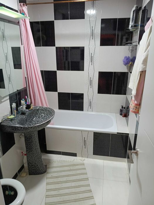 Apartament 4 camere