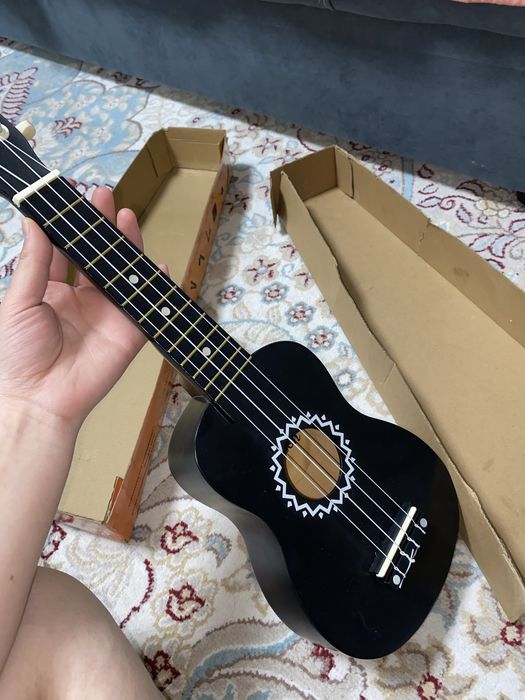 Укулеле,срочно продается
