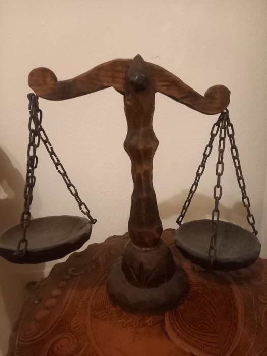 Старинен кантар,везна