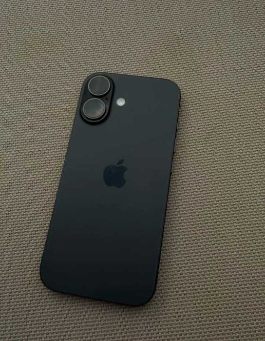iPhone 17 256GB - 100% капацитет 60 цикъла