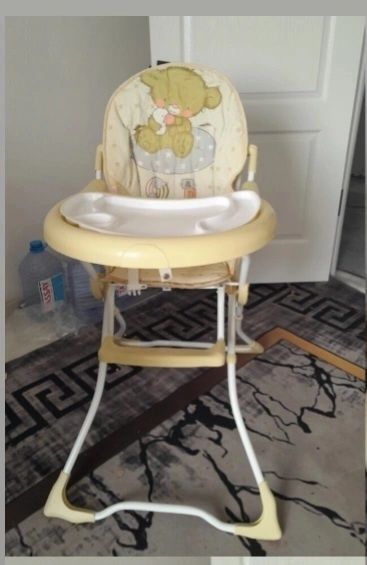 8000 стульчик для кормления .жанаталап