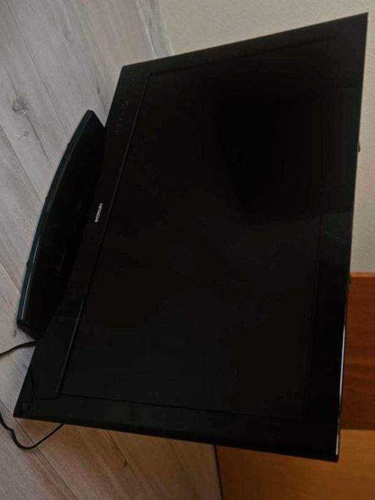 Телевизор Hitachi