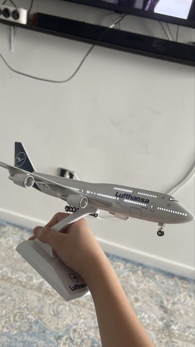 Модель самалета