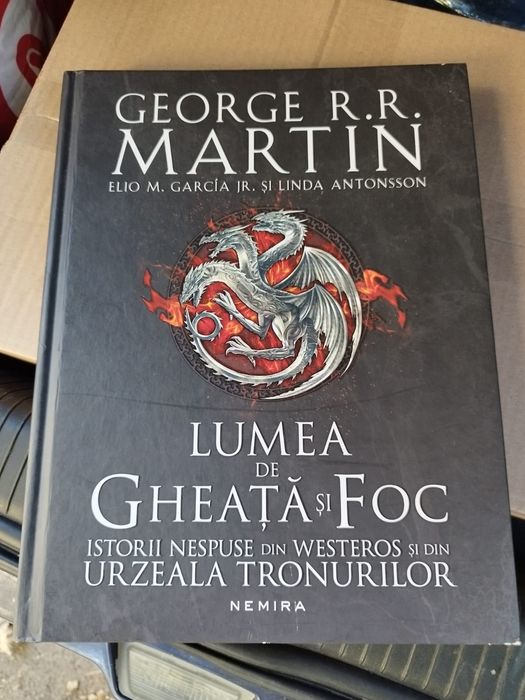 Vand carte Lumea de gheata si foc, de G.R.R. Martin