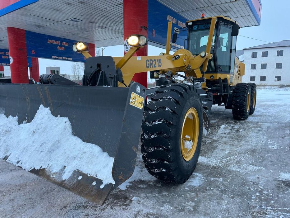 Услуги трактора с щеткой, ротором