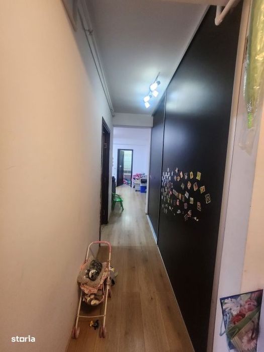 Apartament de 3 camere, 70 mp, parcare, curte/gradina 75 mp — fotografia 3