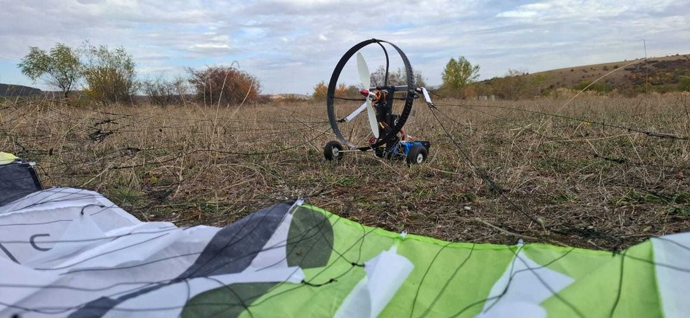 Motoparapanta RC 2400mm