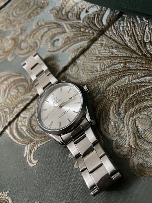 Продам часы Omega