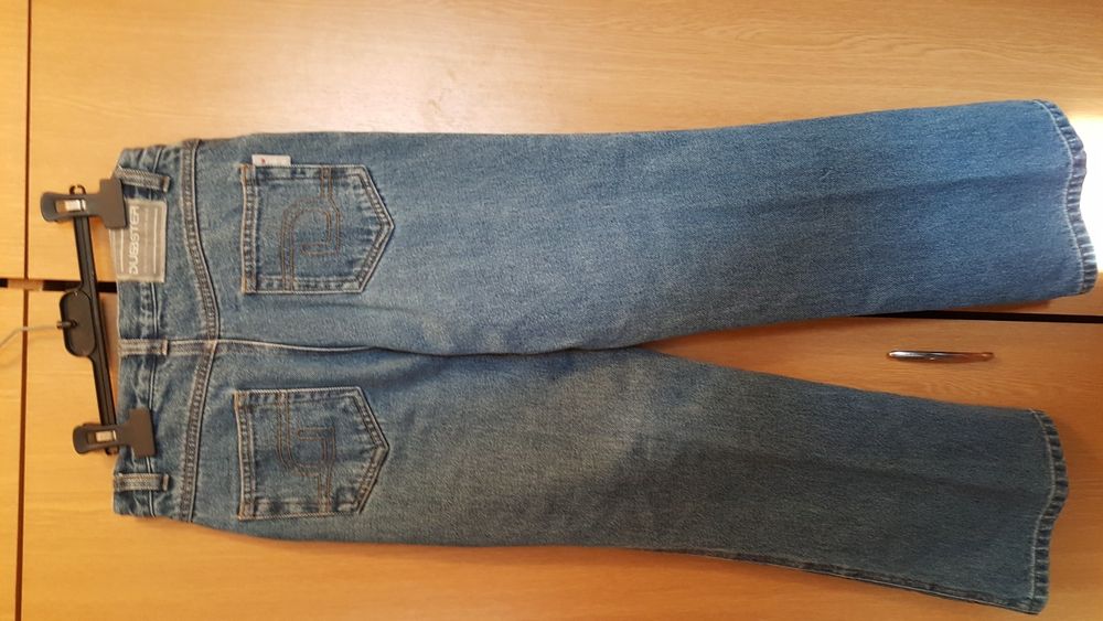 Blugi albastri 9-10 ani