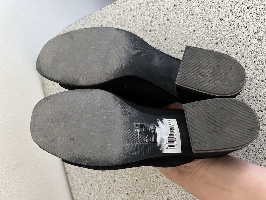 Дамски чехли естествен велур Vagabond