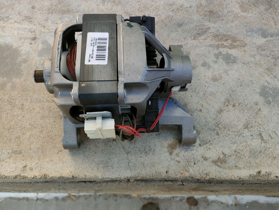 Двигатель от стиральной машины