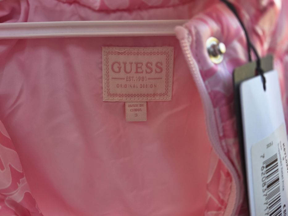 Бебешки якета и гащеризони Gues,Brums,