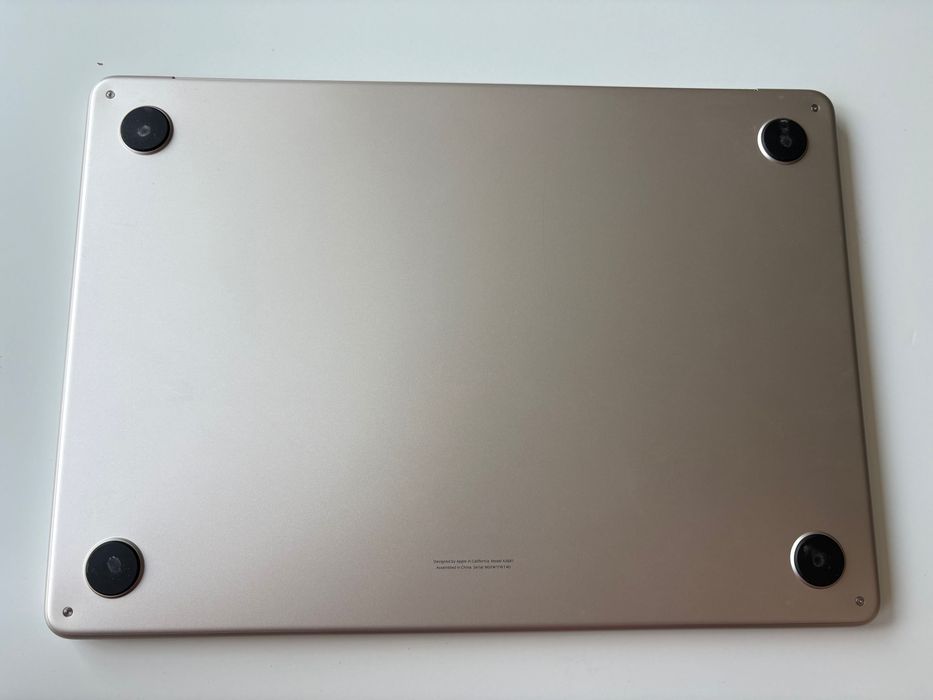 Apple Macbook Air 2022 13' M2 256GB