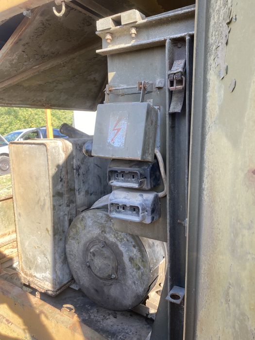 Продавам дизелов генератор 20 kW – 380 V