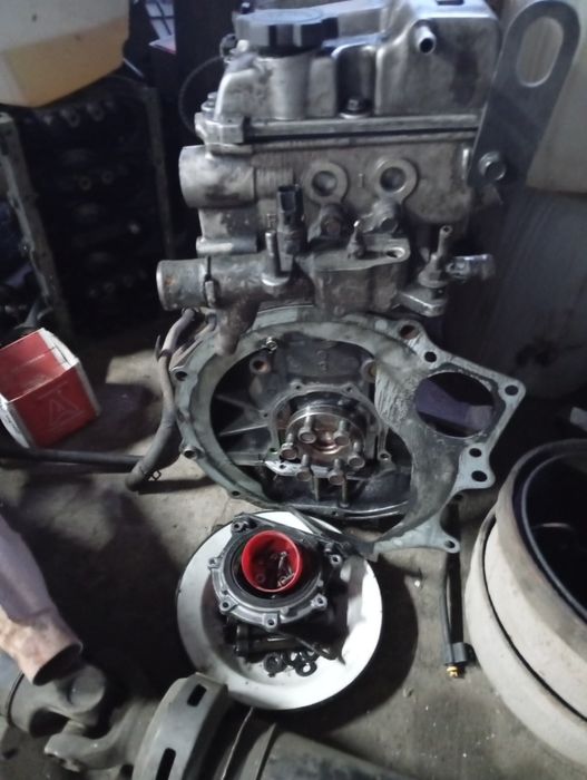 Продам двигатель Мазда кронус 2 литра