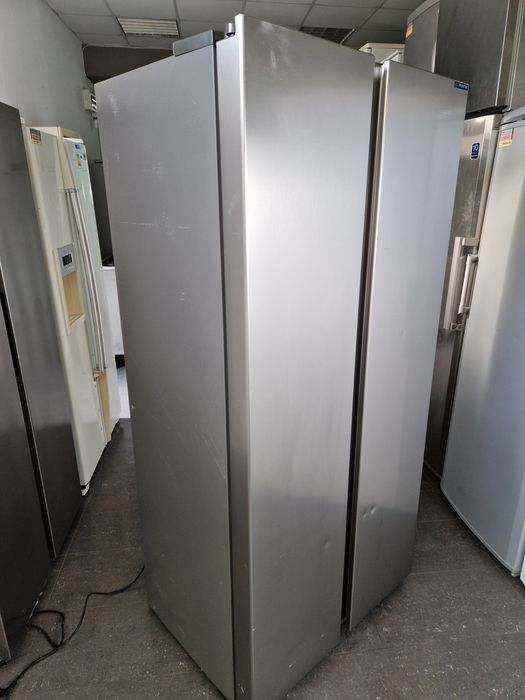 Двукрилен Хладилник Exclusive A++ No Frost Invertor