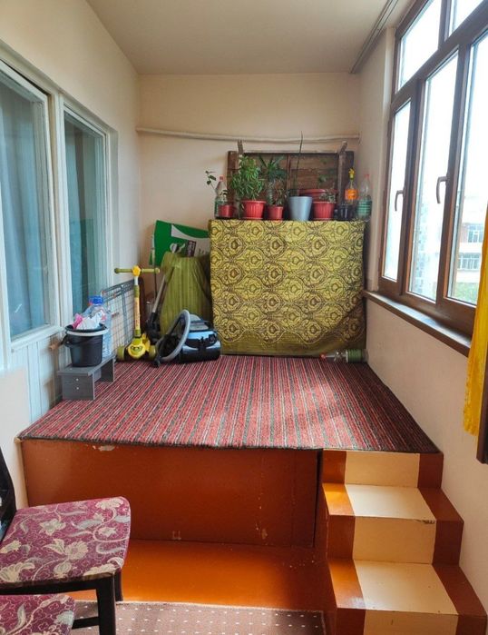 Продаётся квартира Юнусабад 15кв 4/4/5