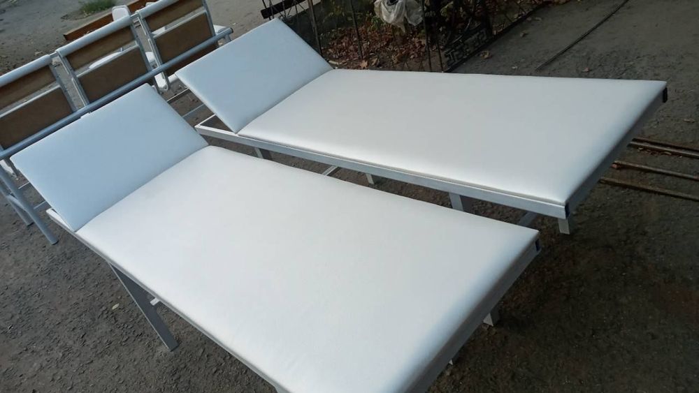 кушетка массажный