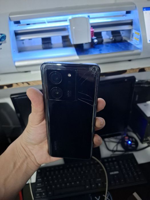 Ikta telefon narxi kelishilgan xolda