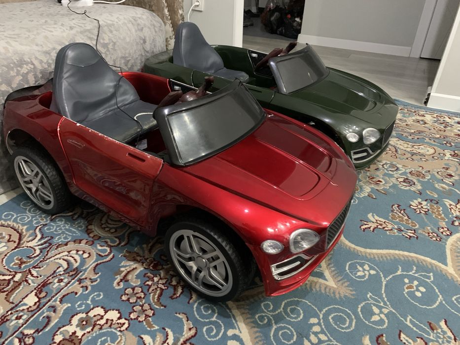 Продам детские машинки