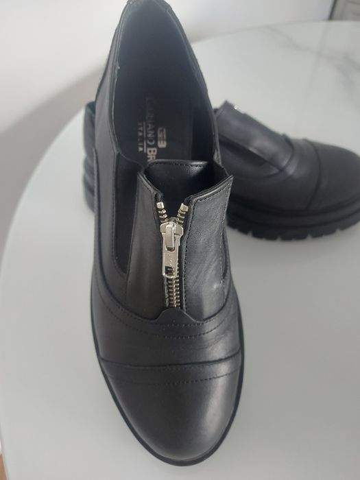 Продам лоферы кожа 100%