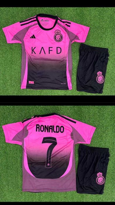 Футболни тениски