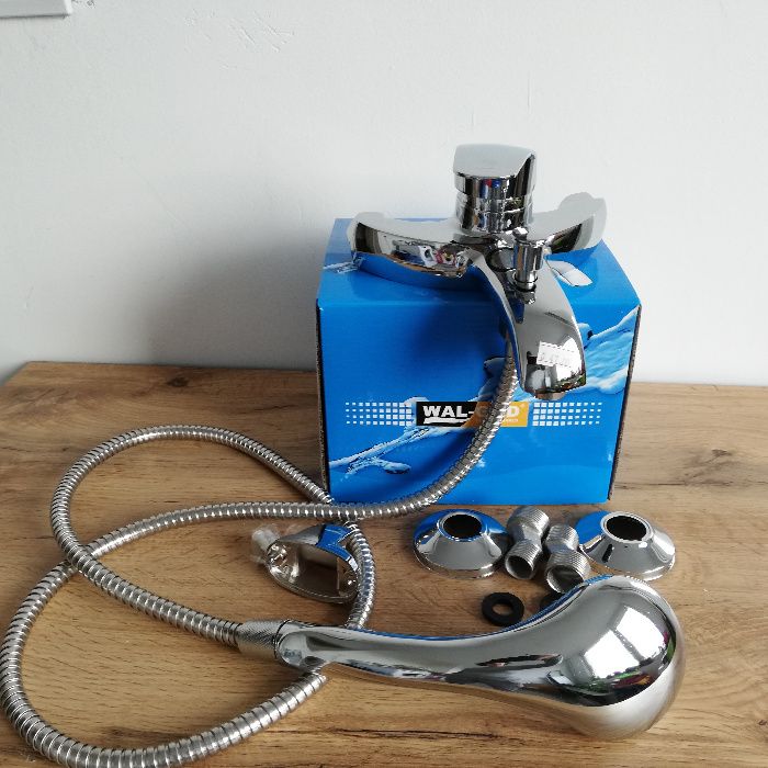 Душ смесител за баня+душ слушалка+шлаух+стойка Душ батерия за баня