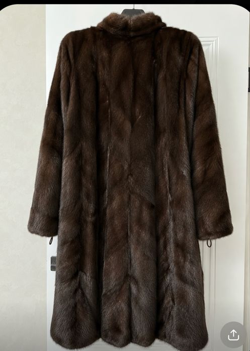 Продам норковую шубу б/у