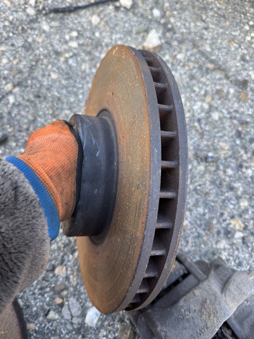 Апарати и дисков от бмв е60 535д