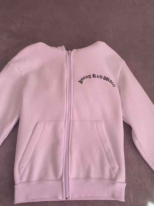 Hanorac Young Rich White