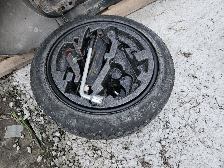 Rezerva plus cric plus cheie roti smart 454 forfour