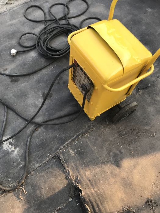 Vintage ESAB TJ200 bara Cupru 65kg 50-200A raritate