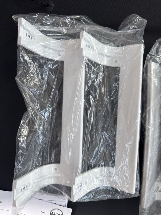 Set maner usa frigider beko arctic 25cm distanta gauri 21,5cm alb