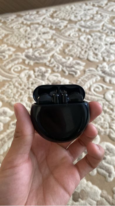Продам Huawei freebuds 3