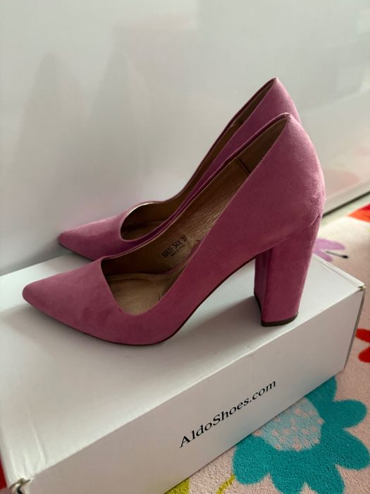 Дамски маратонки,боти и ботуши