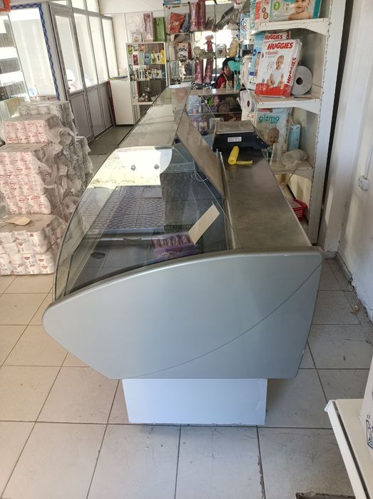 Холодильник продается