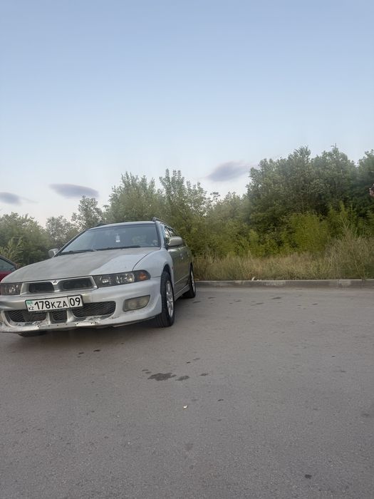 Продаю Mitsubishi Galant